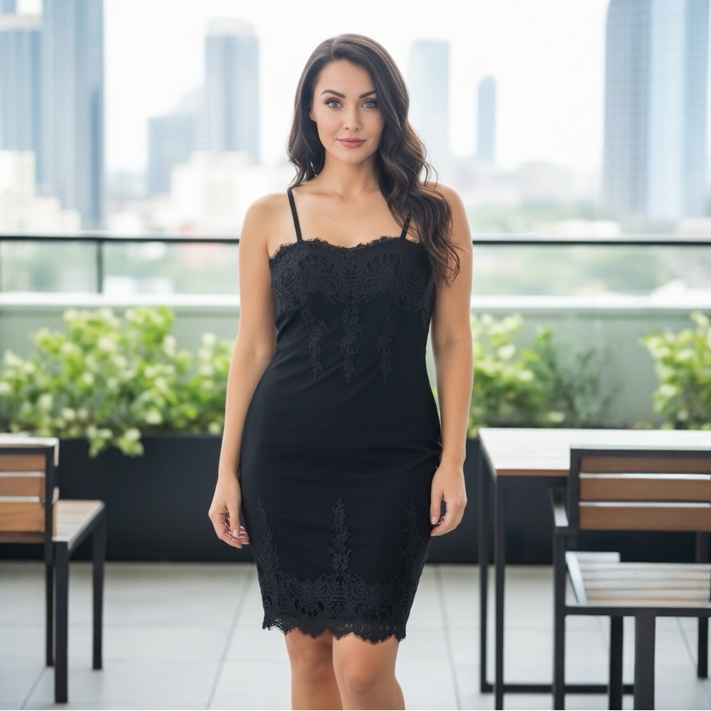 Haute Monde- Black Lace Bodycon Dress- Women's Bodycon Dress Medium
